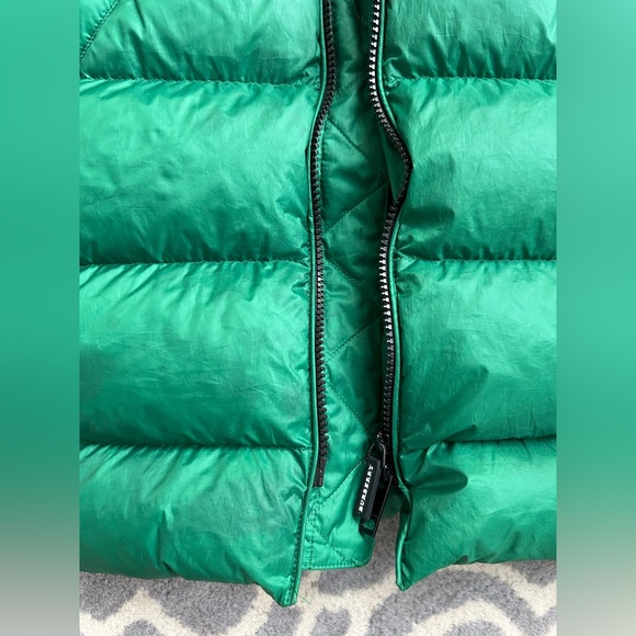 Burberry Kids Green Detachable Hood Down-filled Puffer Coat Size 6 - Picture 3 of 14